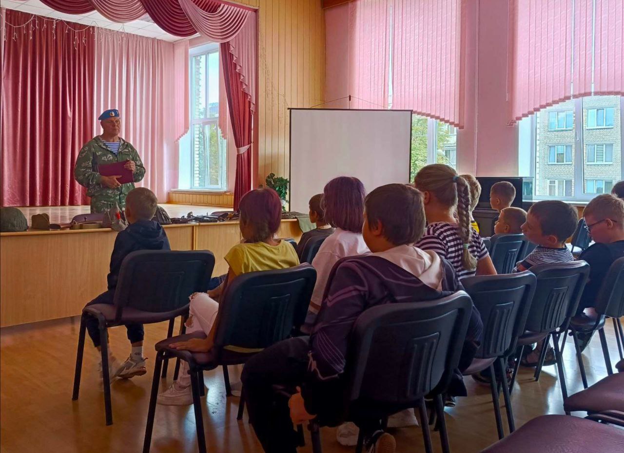 Есть такая профессия — Родину защищать!